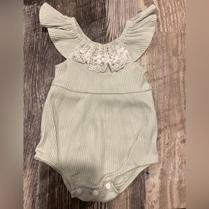 Baby girl romper